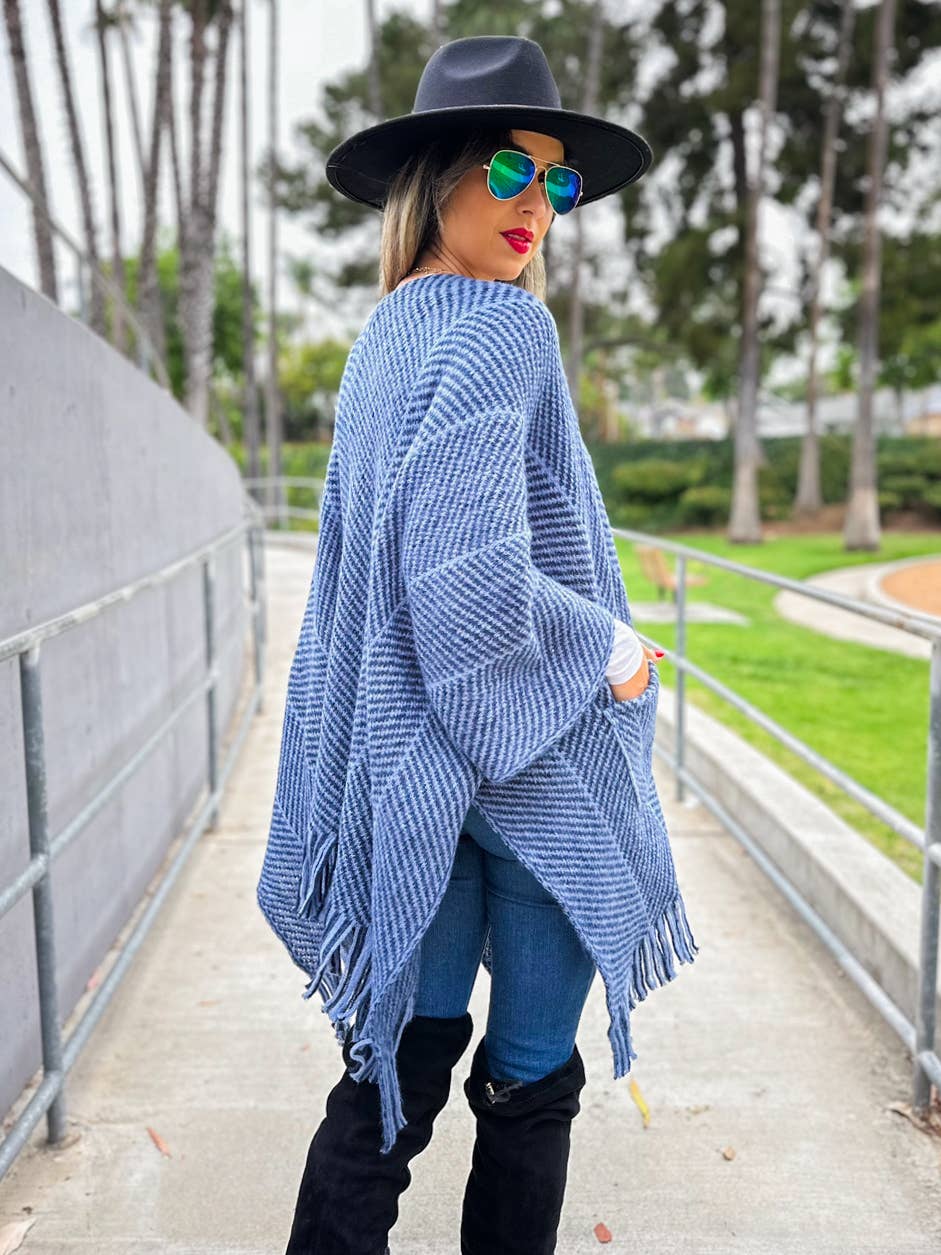 Navy Knitted Pancho w Pockets